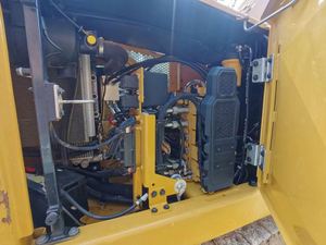 รถขุดไฮดรอลิกตีนตะขาบ Caterpillar 307.5/307.5E มือสอง รุ่นปี 2020 น้ำหนัก 7.5 ตัน บุ้งกี๋ 0.4 เมตร พร้อมเครื่องยนต์ เกียร์ และมอเตอร์ - Product Image 3
