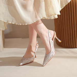 Nuovi Arrivi Estivi: <span class=keywords><strong>Tacchi</strong></span> Alti a Punta con Strisce e Paillettes Scintillanti, Stiletti Eleganti con Punta Aperta e Suola in Gomma, Sexy - Product Image 2