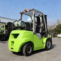 Chariot élévateur GPL à faibles émissions, 3 tonnes, à combustion interne, modèle FL30H, pour usage extérieur dans l'industrie de la restauration/alimentation et des boissons - Vente chaude