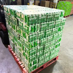 Wholesale Carbonated <b>Soft</b> <b>Drinks</b> from Vietnam Bulk Supplier and Exporter for Beverage Distribution Worldwide - Product Image 4