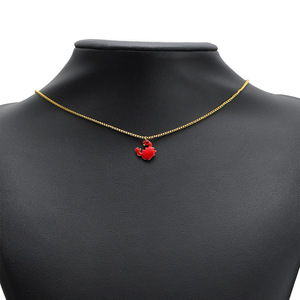 Amuleto de cangrejo esmaltado |   Colgante de Acero Inoxidable con Baño de Oro PVD de 18K, Diseño de Gota de Aceite Oceánico, con Orificio para Fabricación de Joyería DIY - Product Image 3