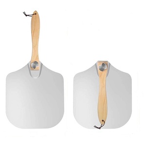 Ventas calientes Premium 12x14 pulgadas <span class=keywords><strong>Pala</strong></span> de aluminio <span class=keywords><strong>para</strong></span> <span class=keywords><strong>pizza</strong></span> Mango de madera plegable con giro Desechable Gran oferta Premium <span class=keywords><strong>Pizza</strong></span> Peel - Product Image 2