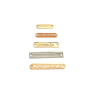 Fabrieksgemaakte kledingmetalen naamplaatjes, zinklegering elektroforming, handgestikte labels, bagage, hoeden, logo's, hardware, handelsmerken, platen - Product Image 1