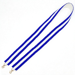 Sangle de sac à main en coton perlé GO DAWGS de l'Université de Georgia, faite à la main, accessoire pour les jours de match, pour les fans, les pique-niques, le spirit d'équipe, la mode et les fêtes - Product Image 6