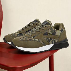Nouvelles chaussures de course pour hommes à bout large et extra confortables, en maille camouflage, pour la salle de sport et l'entraînement quotidien, idéales pour les pieds larges - Product Image 5