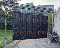 Écran mural vidéo LED couleur haute fréquence P3.91 personnalisé étanche Mobile pour la location en extérieur IP65 pour l'animation d'orientation