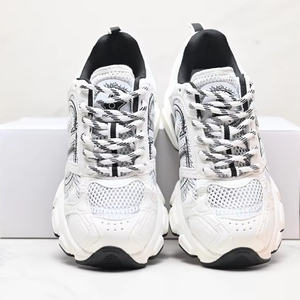 Baskets de luxe rétro de créateur, célèbres chaussures de marche printanières à lacets, amortissantes, anti-odeur, avec doublure en coton - Product Image 1