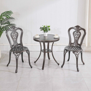 <span class=keywords><strong>Set</strong></span> da Pranzo da 3 Pezzi in Alluminio Pressofuso, per Balcone, Giardino, Esterno, Caffè, Patio, con <span class=keywords><strong>2</strong></span> <span class=keywords><strong>Sedie</strong></span> <span class=keywords><strong>e</strong></span> Tavolo Rotondo in Metallo - Product Image 2