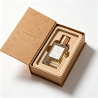 Boîte à parfum personnalisée en direct d'usine, forme livre magnétique, gaufrage texturé avec insert en pulpe moulée pour 50 ml