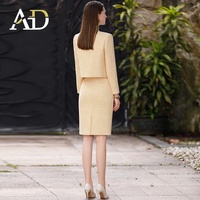 Dernier ensemble chic de blazer jupe en tweed de haute qualité Ensembles de blazers sexy pour femmes Fourniture originale d'usine
