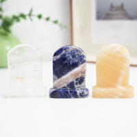 Vente en gros de diverses pierres tombales cintrées en cristal naturel multi-matériaux avec des designs uniques.