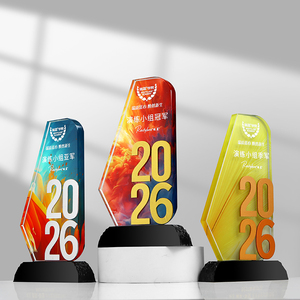 Trofei e Medaglie in Vetro con Stelle Stampate, Nuovi Accessori Metallici per Premiazioni 2026 - Product Image 6