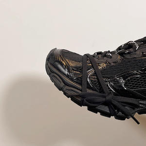 أحذية رياضية عصرية للجنسين بأسلوب إيطالي، مقاسات كبيرة، خفيفة الوزن، مريحة، بنعل مسطح ناعم، برباط، تزيد الطول، تواكب أحدث صيحات الموضة - Product Image 2