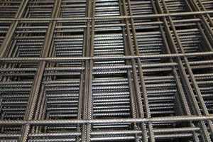 2.4*4.8m 200*200mm SL62 SL82 Treillis métallique soudé en béton armé en aluminium à bas <span class=keywords><strong>prix</strong></span> de haute qualité pour la construction - Product Image 3