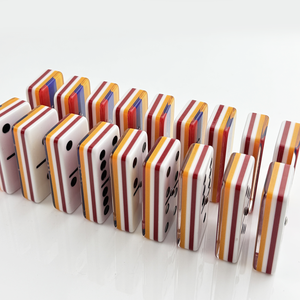Fournisseur de dominos en acrylique personnalisés imprimés, double six, 28 pièces, qualité supérieure, pour les <span class=keywords><strong>jeux</strong></span> de <span class=keywords><strong>loisirs</strong></span> et les fêtes - Product Image 3