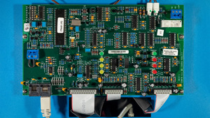 Onduleur résidentiel Victron basse fréquence 24V, monophasé 230V, 80A, 5kVA, 50/60Hz, haute efficacité, sortie unique DC/AC - Product Image 6