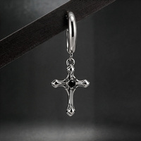 Boucles d'oreilles créoles pendantes croix esthétique gothique sombre en acier inoxydable 316L avec zircon noir, bijoux unisexe punk grunge pour hommes et femmes