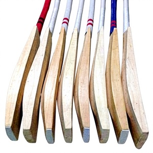 Bate de Críquet de Madera Ecológica de la Mejor Calidad, Estilo Inglés, Doble Hoja, 38 mm de Grosor, 2.8 lb de Peso, Cosido a Mano - Product Image 1