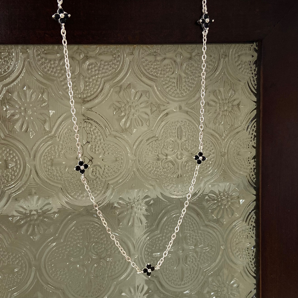 silver black clover zircon