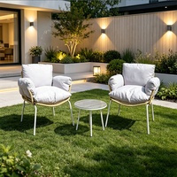 Ensemble de chaises de café en plein air en métal, trois pièces, style moderne et simple, pour le thé de l'après-midi