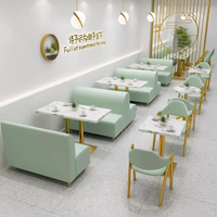 Ensemble de meubles sur mesure pour café, restaurant, salon de thé : canapé, banquette, chaise et table en marbre