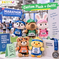 Porte-clés en peluche mascotte de course personnalisée avec tenue et numéro de course sur mesure pour cadeaux de sponsor d'équipe et goodies de marathon