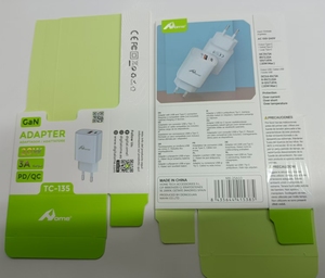 กล่องกระดาษแข็งสีเงินรังสียูวีสำหรับจัดส่งวิกผมน้ำหอมกล่องใส่วิกผมพิมพ์ลายเคลือบยูวีบรรจุภัณฑ์กระดาษบุฟองน้ำเครื่องสำอาง - Product Image 1