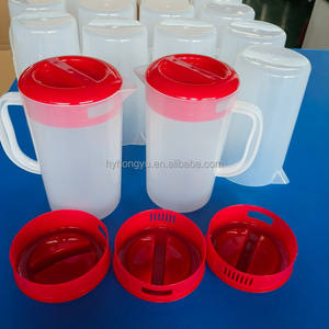 Grande bouteille d'eau en plastique de <span class=keywords><strong>2</strong></span> <span class=keywords><strong>litres</strong></span> avec poignée et couvercle à échelles givrées - Product Image 4