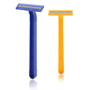 Rasoir jetable à double <span class=keywords><strong>lame</strong></span> en acier inoxydable <span class=keywords><strong>pas</strong></span> cher avec manche en plastique D209 et bande lubrifiante fixe - Product Image 2