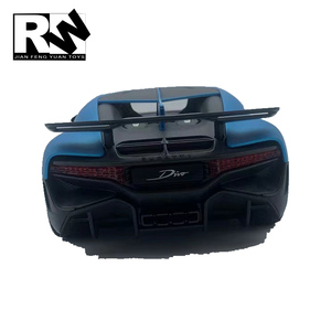 Voiture jouet Bugatti Divo modèle <span class=keywords><strong>124</strong></span> RC autorisée par RW Toys pour enfants - Product Image 3