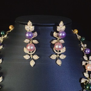 ชุดสร้อยคอและต่างหูรูป<span class=keywords><strong>ดอกไม้</strong></span>ประดับมุกหลากสีสัน ดีไซน์กิ่ง<span class=keywords><strong>ดอกไม้</strong></span>ประดับเพชรซิร์คอน สำหรับผู้หญิง เหมาะสำหรับงานแต่งงาน/งานเลี้ยง  ชุบแพลตตินั่ม/ทอง - Product Image 3