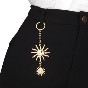 Metal Sun And Moon Pendant <b>Keychain</b> Zinc Alloy Fashion Decorative Accessory <b>Personal</b> Gift - Product Image 6
