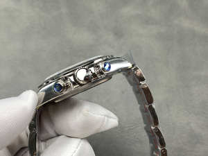 Montre mécanique haut de gamme pour hommes la plus vendue avec une montre-bracelet en argent chronographe exquise qui présente élégance et fonctionnalité - Product Image 4