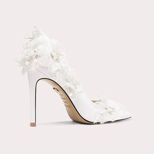 <span class=keywords><strong>Tacchi</strong></span> alti floreali eleganti in pizzo bianco da donna di altezza personalizzata <span class=keywords><strong>con</strong></span> decorazioni di perle e tacco a spillo - Product Image 2