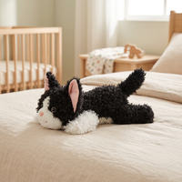 Peluche chat noir et blanc, jouet en peluche doux, poupée en fourrure bouclée, cadeau d'anniversaire, cadeau de fête