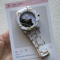 Montre à quartz pour homme transfrontalière Asie du Sud-Est |   Sangle en plastique résistante à l'eau