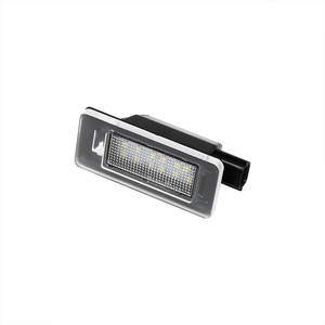 Nouveaux feux de plaque d'immatriculation LED Canbus 12V pour Serena C27 2016-2018 et Altima 2019-2020 - Product Image 4