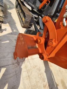 Excavadora de cadenas HITACHI ZX50U de 5 toneladas usada en stock con motor y componentes de caja de cambios Hitachi, operación flexible - Product Image 2