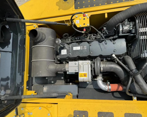 Excavatrice sur chenilles <span class=keywords><strong>Komatsu</strong></span> PC200 d'occasion, 20 tonnes, hydraulique, diesel, avec moteur et boîte de vitesses, origine Japon, à vendre - Product Image 5