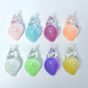 Pendentif en acrylique translucide rouge vif en forme de coquillage, accessoires de bijoux DIY pour boucles d'oreilles, colliers, porte-clés, printemps 2024 - Product Image 4