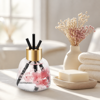Ensemble diffuseur de parfum FTQS avec fleurs séchées, bouteille en verre, bâtonnets parfumés, bouchon doré, OEM, marque privée, longue durée, cadeau