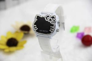 Dessin animé mignon Animal KT chat Hello Kitty chat Silicone électronique LED montre pour enfants sortes cadeau - Product Image 5