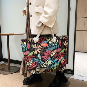 กระเป๋าผ้าแคนวาสลายทางสำหรับผู้หญิง พิมพ์ลายตามสั่ง สไตล์ชาติพันธุ์ สำหรับช้อปปิ้ง ฤดูร้อน ชายหาด  จุของได้เยอะ พร้อมหูหิ้วเชือก  พร้อมโลโก้ - Product Image 3