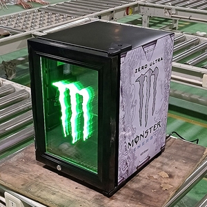 Más popular en 2025 <span class=keywords><strong>Coca</strong></span> <span class=keywords><strong>Display</strong></span> <span class=keywords><strong>Cola</strong></span> Nevera Precio Refrigerador Monster <span class=keywords><strong>Display</strong></span> Energy Drink Mini Nevera Refrigerador - Product Image 2