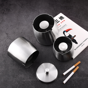 ที่เขี่ยบุหรี่สแตนเลสพร้อมฝาปิดที่เขี่ยบุหรี่กลางแจ้ง - Product Image 3