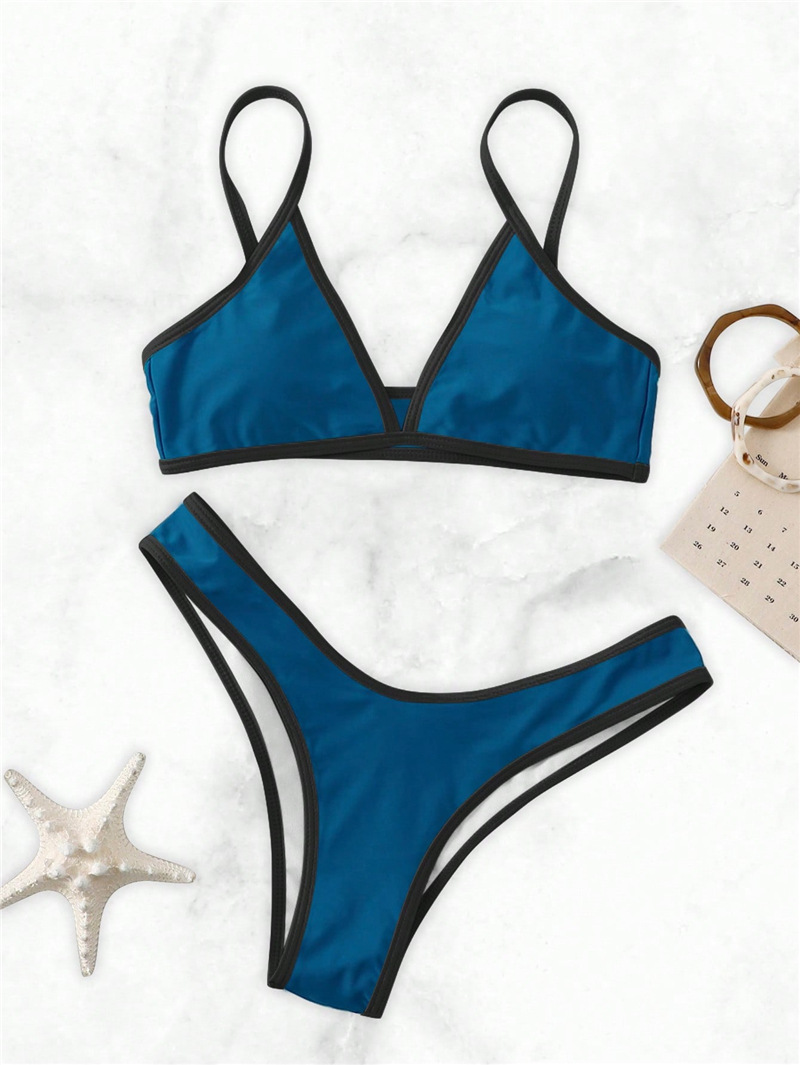 Bleu foncé