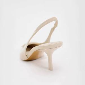 Zapatos <span class=keywords><strong>de</strong></span> tacón <span class=keywords><strong>de</strong></span> aguja <span class=keywords><strong>de</strong></span> verano Beige <span class=keywords><strong>de</strong></span> lujo para mujer, nuevos zapatos <span class=keywords><strong>de</strong></span> charol concisos con tacón bajo fino, sandalias con cabeza puntiaguda, zapatos - Product Image 5