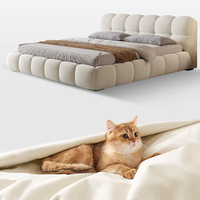 Ensemble de lit king-size moderne en bois, écologique, durable, avec cadre en bois, design rembourré, tissu blanc crème, garantie de 3 ans