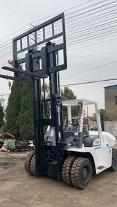 Used <b>Small</b> TCM 2.5-ton 3-ton 7-ton Fuel Powered Komatsu Electric Stacker and Natural Gas TCM Electric Forklift - Product Image 4