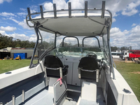 Bateau de pêche à moteur en aluminium de 5,3 m (17,5 pi) avec cabine, bateau rapide, yacht, bateau de pêche en haute mer à coque pleine à vendre